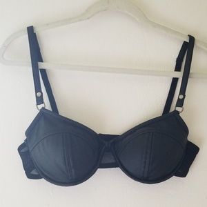 Lip Service Vegi Leather Classic Bra Matte Black